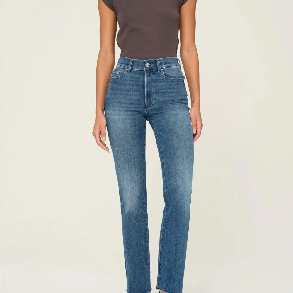 DL1961 Halle Straight High Rise Instasculpt — size 26 - NWT - Picture 5 of 8